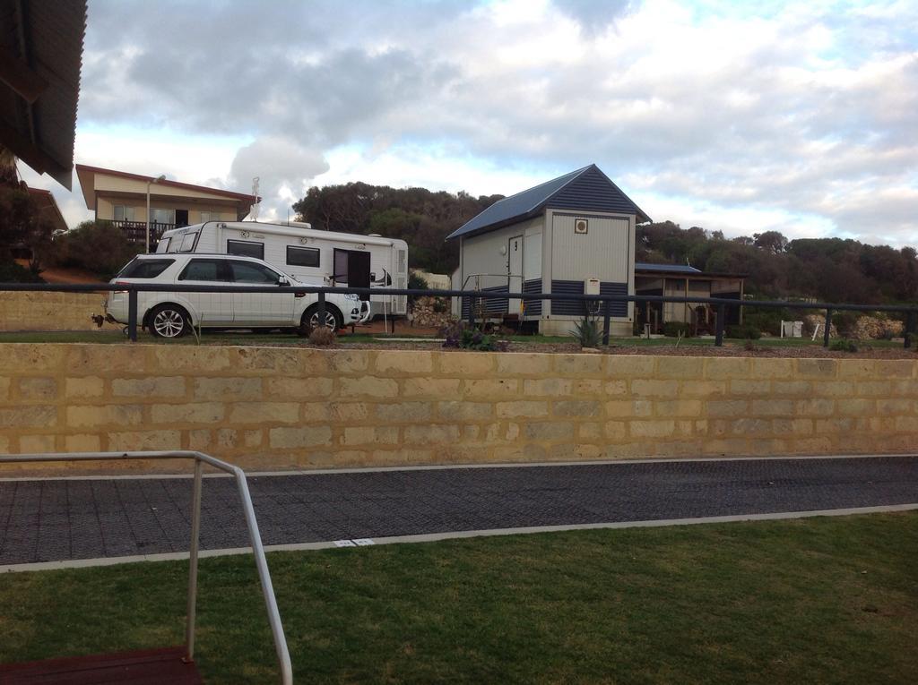 Seaspray Beach Holiday Park Dongara Kültér fotó