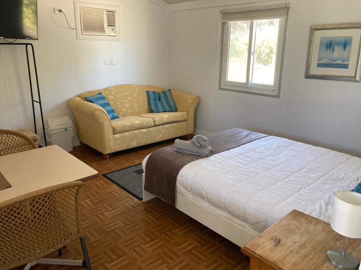 Seaspray Beach Holiday Park Dongara Kültér fotó