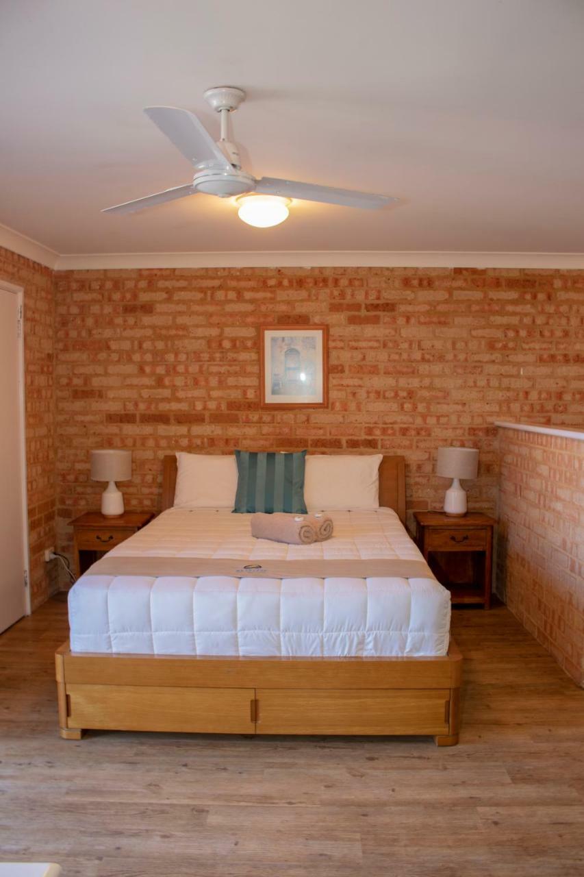Seaspray Beach Holiday Park Dongara Kültér fotó
